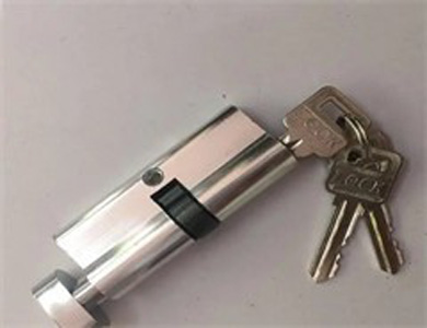 玉龙24小时上门开锁公司